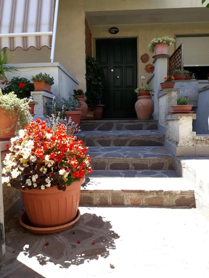 Casa Marina Vila Donoratico Exterior foto